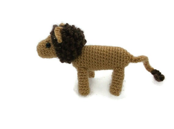 small lion plush