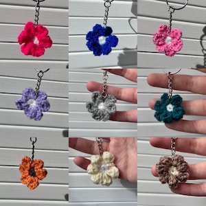flower handmade crochet keyring