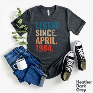 Retro 40th Birthday Gift Awesome Since April 1979 T-Shirt Retro 40th Birthday Gift Awesome Since April 1979 T-Shirt