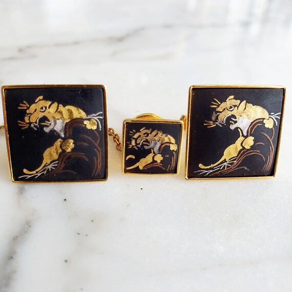 Tiger Damascene Cufflinks & Tie Tack Marked Amita… - image 3