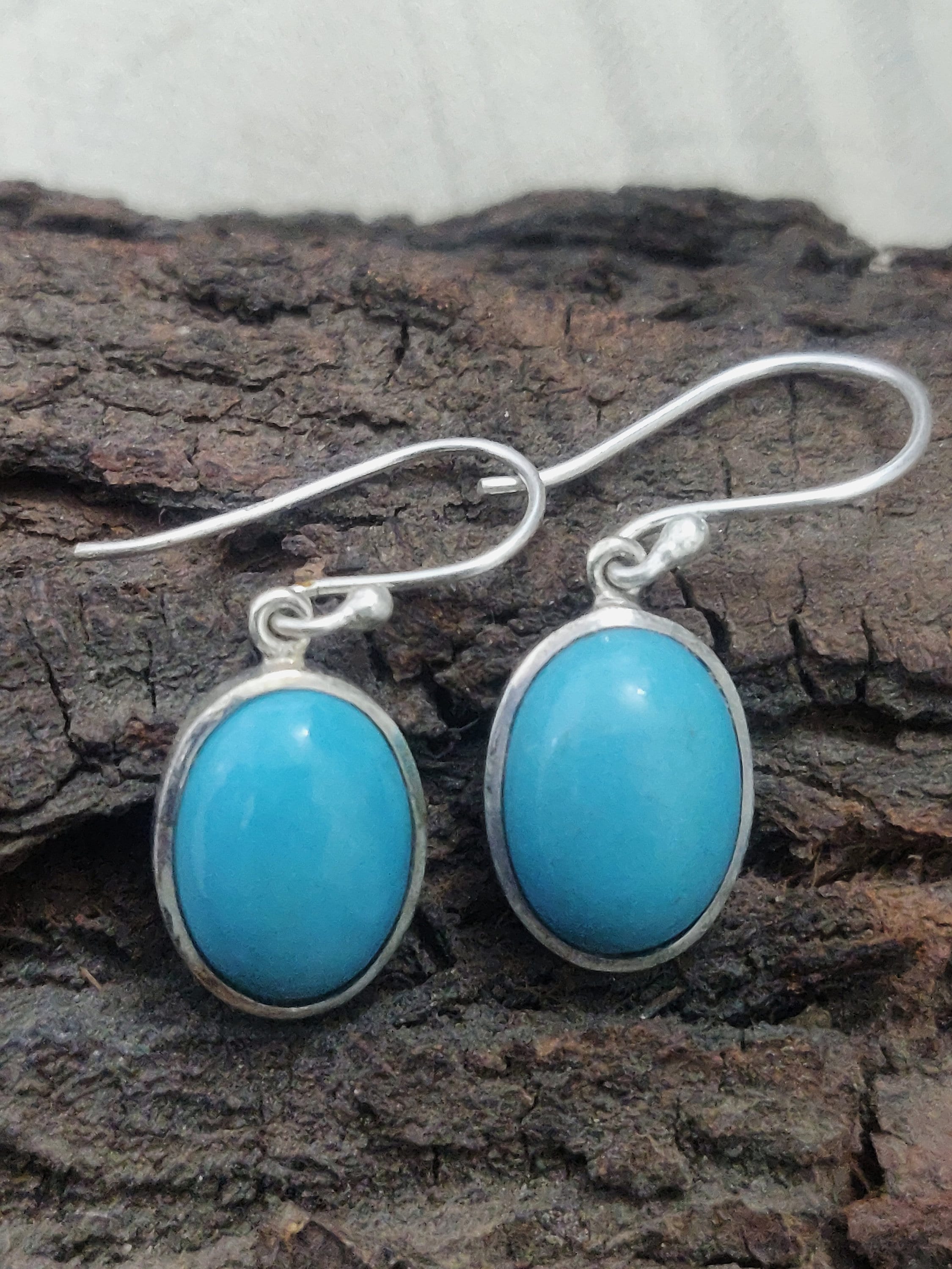 Gorgeous Turquoise Earring, Turquoise Earring, Slipping beauty Turquoise Earings , Women Earring, Gemstone Earring, Arizona Turquoise