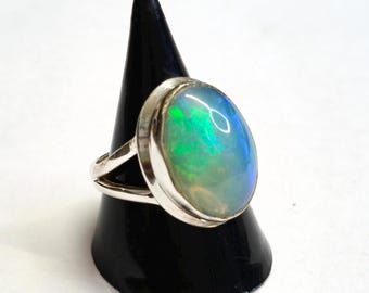 Natural Opal Ring,Opal Silver Ring,Women Ring, Sterling silver Ring, Gemstones Ring,White Opal Ring, Rainbow Opal Ring