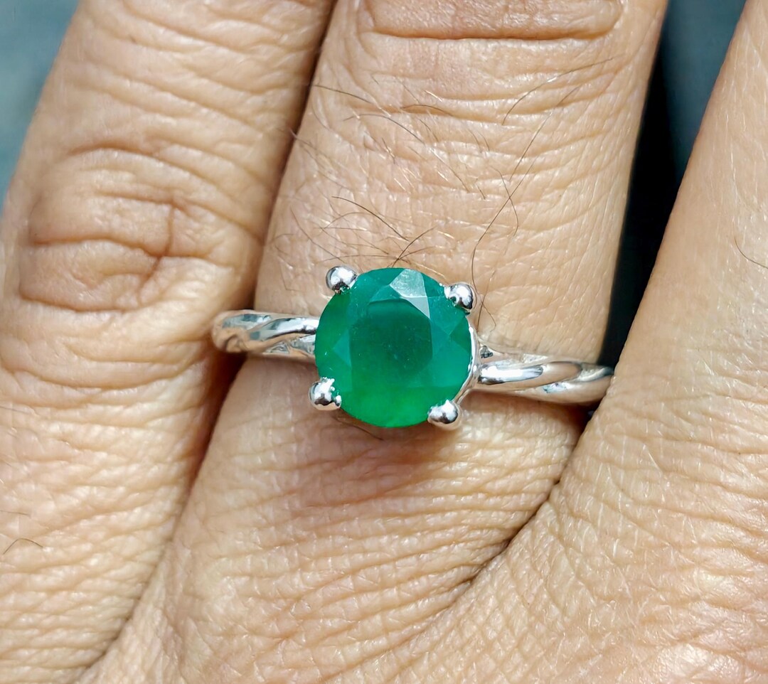 緑色の宝石 シルバーリング グリーンオニキスシルバーリング、グリーンオニキスリング、レディース