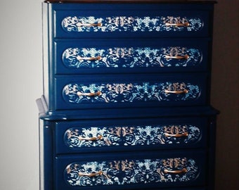 Blue Dream dresser