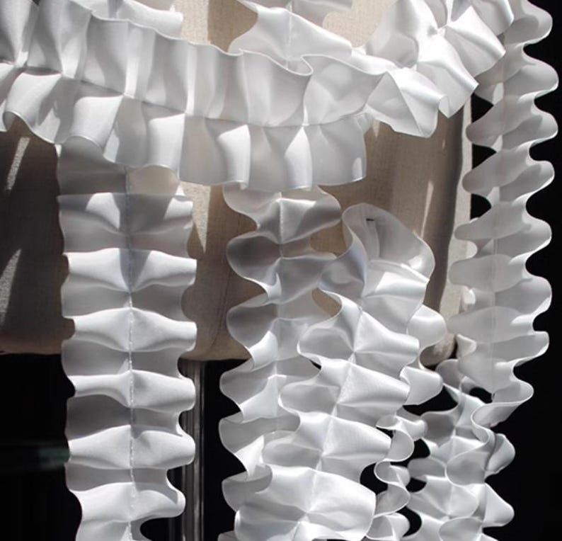 Fabric Flowing Ruffle White Wave Pleat Fabric, Large Ruffle 3D Lace Fabrics, Stiff Decorative ...
