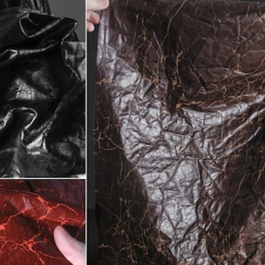 Schwarzer Distressed Lederstoff, Rock Crackle Plissee Stoff, Beflockung Kunstleder Stoffe, Stoff für Windbreaker / Taschen, wasserdichter Stoff
