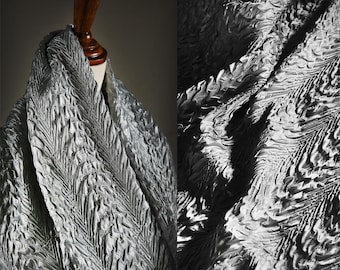 Telas plisadas texturizadas con escamas de dragón plateadas, telas con escamas de pez en relieve 3D, telas texturizadas gruesas, telas para teatro, telas de diseñador