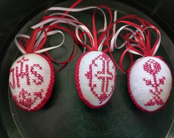 embroidered eastereggs