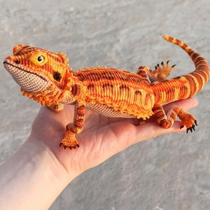 CROCHET PATTERN Bearded dragon, agama, realistic amigurumi lizard, instant download, crochet tutorial. image 7