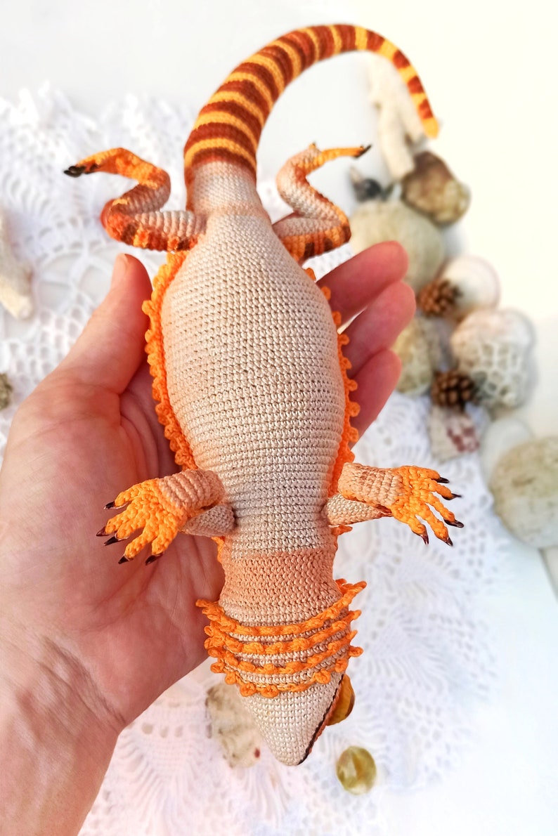 CROCHET PATTERN Bearded dragon, agama, realistic amigurumi lizard, instant download, crochet tutorial. image 9