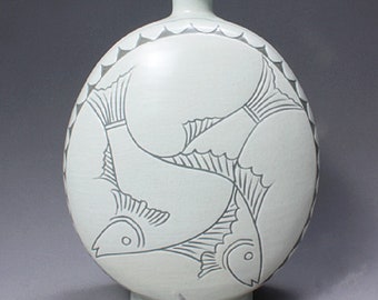 Korean Joseon Dynasty Style Buncheong Vase Jar - Fish Drawings with Engraving Technique - White and Round Unique Vase