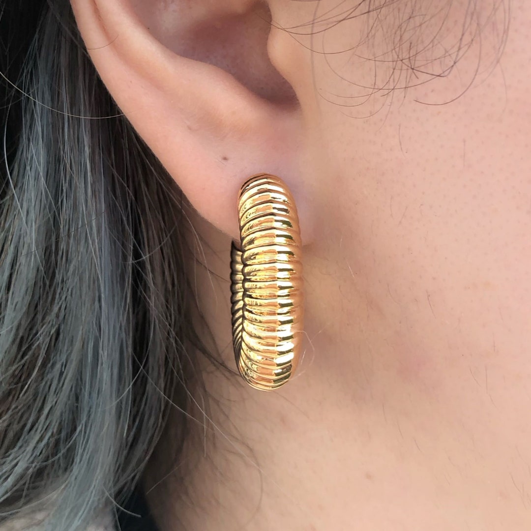 Square Ribbed Earrings Chunky Gold Plated Huggie Hoop Earrings, Ribbed Earrings, Medium Hoops ...