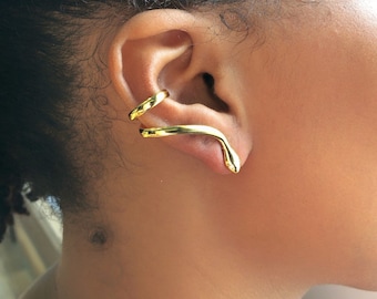 Gold Snake Ear Cuff, Modern Crawler Earrings, Zircon Eyes