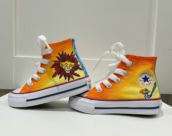 lion king converse