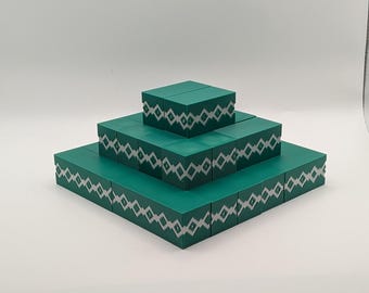 Survivor Inspired Puzzle Step Pyramid