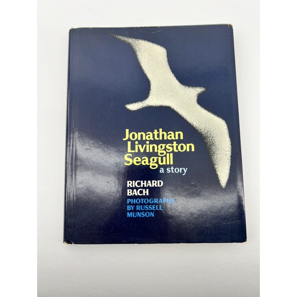 Jonathan Livingston Seagull by Richard Bach 1970  Hardcover Book Macmillan
