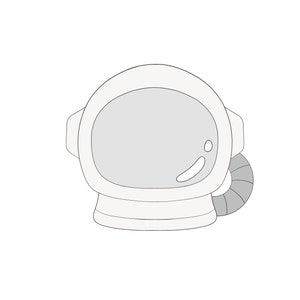 Puede incluir: Un casco de astronauta blanco con una visera gris y una manguera gris en el lateral.