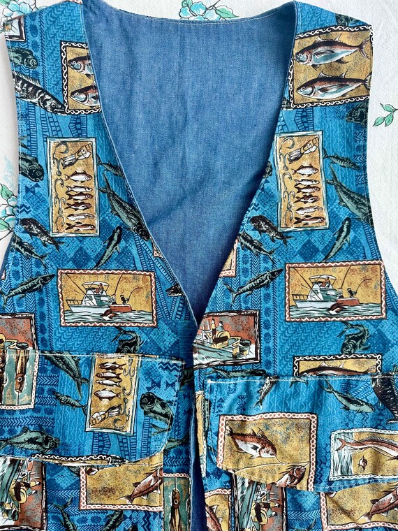 Vintage Fisherman Novelty Print Vest. Huge Pocket… - image 7