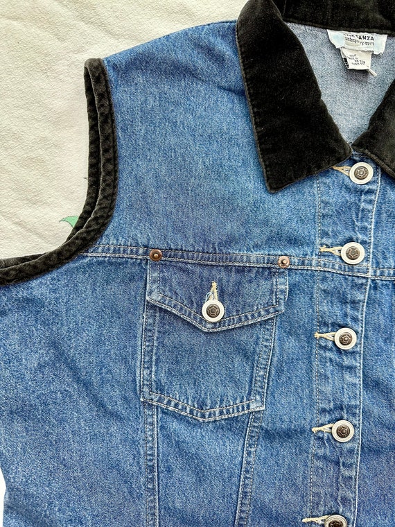 Vintage Denim Vest. Vintage 90s Ladies Jean Vest.… - image 2