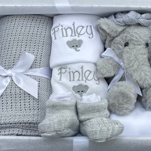 Baby Boy Personalised Luxury Gift Hamper, Keepsake Box, Baby Present for Baby Shower, New Parents, Newborn, New arrival, Girl, Unisex image 6