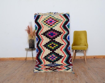 Handmade Moroccan Berber Rug: Vintage Azilal Wool Rug (7x3.2 ft