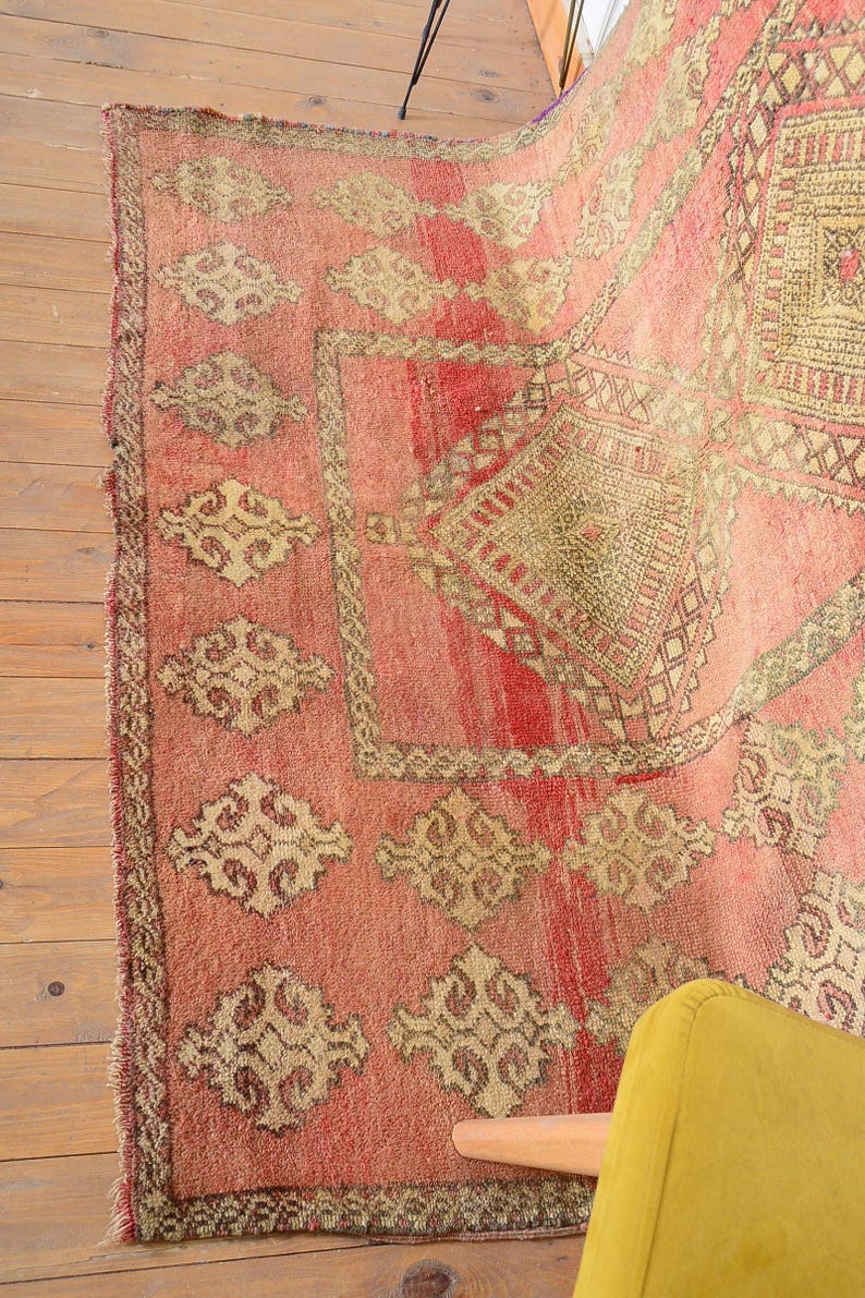 Draped Rugs Vintage Berber Boujaad Rug: 8.5ft X 4.9ft, Handmade Moroccan Wool Area ...