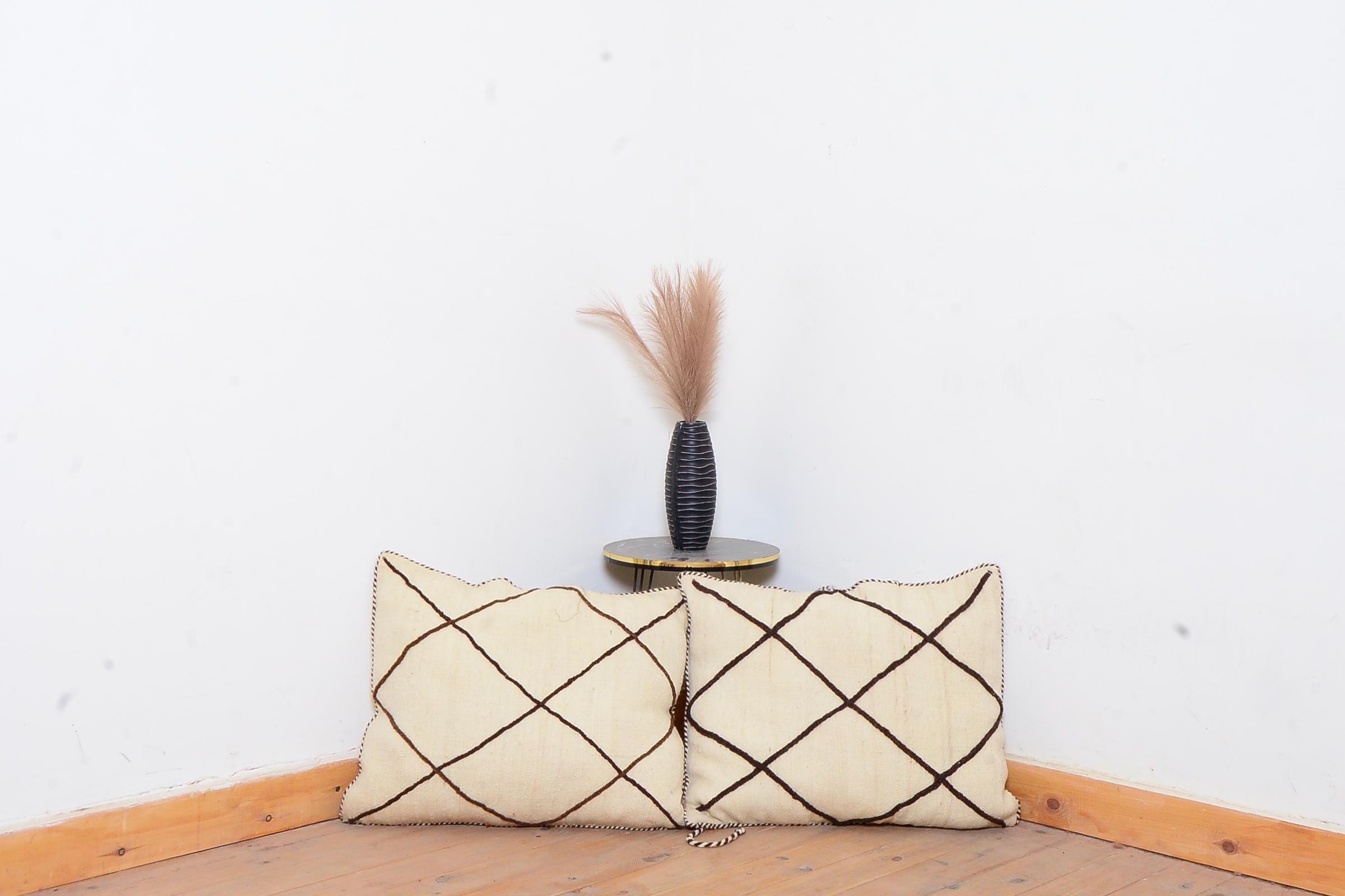 ヴィンテージ モロッコ ブージャード 枕カバー：ベルベルキリム ウール