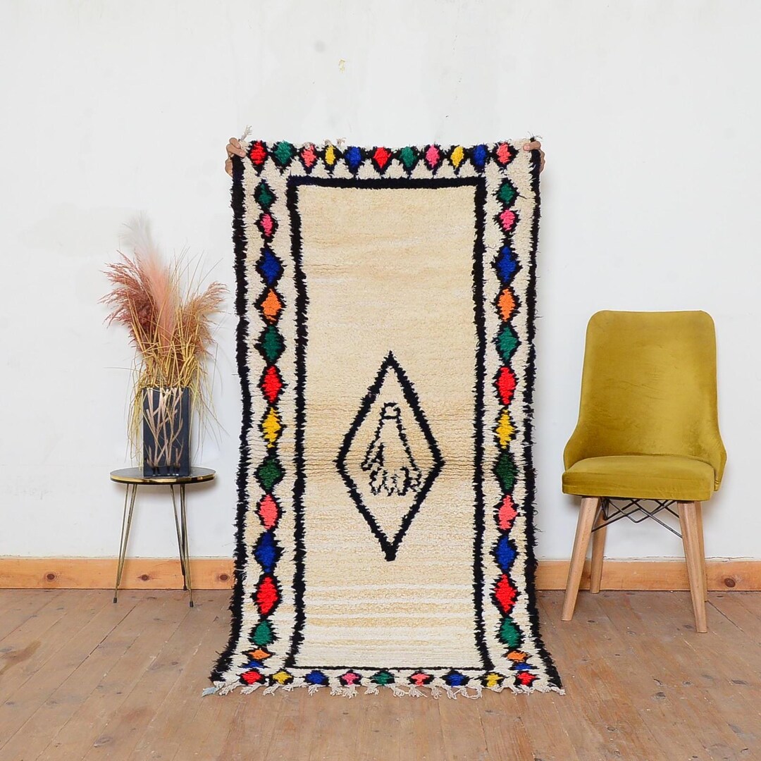 Handmade Moroccan Wool Rug: Vintage Berber Azilal Design (5.9 X 2.9 Ft ...