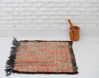 small Moroccan vintage rug , Moroccan colorful rug , Antique Azilal Rug , Berber Handmade Rug 60 x 60 cm 1.9 x 1.9 ft