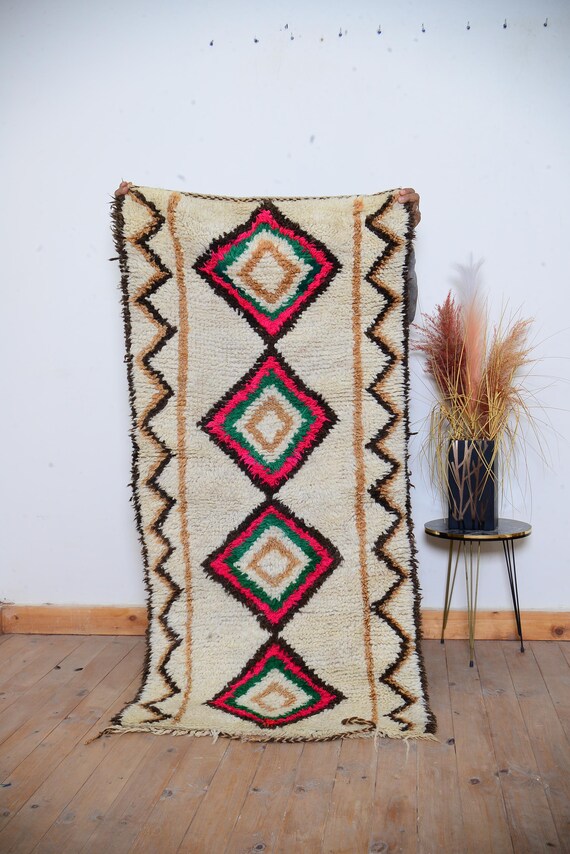 ハンドメイドベルベルウールラグ：モロッコ風アジラルボヘミアン装飾