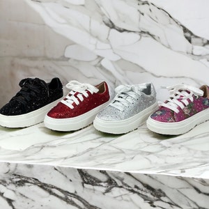 Girl&#39;s Rhinestone Flat Bling Fashion Tennis Sneakers Sidny Sneaker