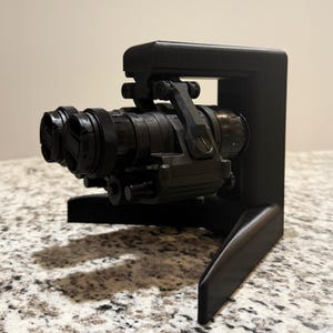 Night Vision (NVG) Dovetail Display Stand / Mount