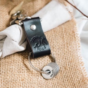 Gap year gift – Personalised travel keychain | Travel gift for him or her | Country token keyring | Adventure gift | Gifts for travellers image 5
