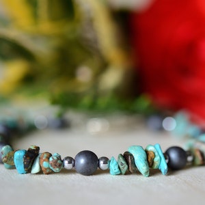 Bracelet for her Raw Turquoise and Matte Hematite, Real fine stones, Clasp of your choice, Unique piece, Handmade artisanal jewelry