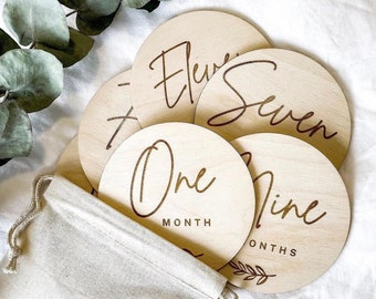 Wooden Monthly Milestone discs | Baby by the Month Photo Props | Baby Milestone Cards | Baby Gift | Baby Name Sign | Keepsakes