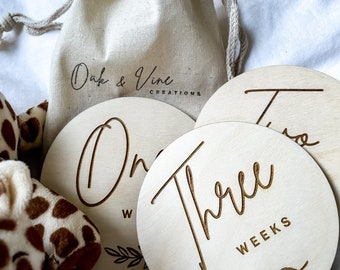 Weekly Birth Announcement disks | Baby by the Month Photo Props | Baby Weekly Milestone Cards | Baby Gift | Milestone discs