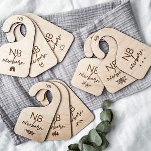 Séparateurs de penderie pour bébé | Cintres pour bébé | Cintre pour chambre d'enfant| Cadeau baby shower | Cintres en bois | Jalons