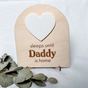 Inicio de papá / Cuenta regresiva / Signo personalizado / Regalo de bebé / Cuánto duerme / Recuerdos / Familia piloto / Viajes de vida laboral