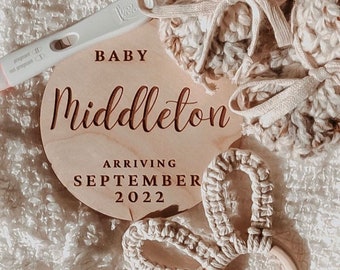 Pregnancy Announcement disc | Custom Baby Statement | Personalised Baby Announcement Wooden button | Photo Prop | Wooden Plaque