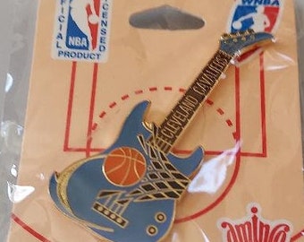 NBA Cleveland Cavaliers Blue Guitar Pin Sealed NIP Aminco Basketball Great Gift! CAVS