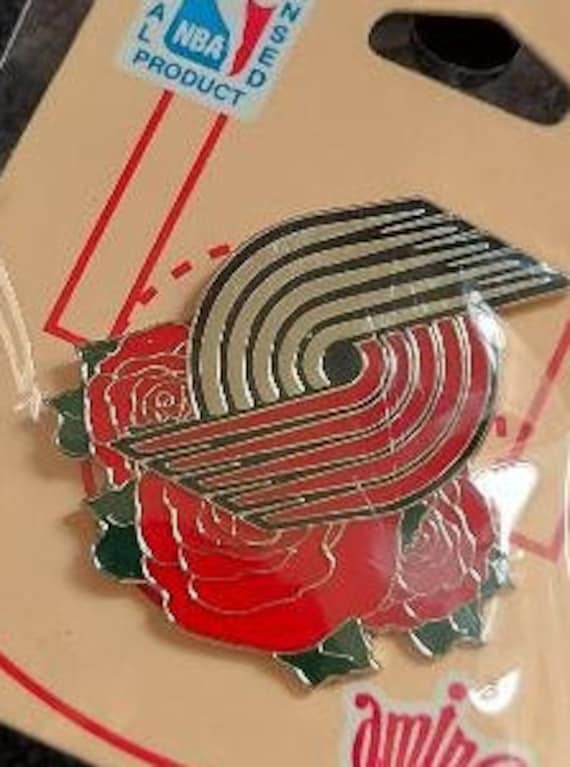 NBA Portland Trail Blazers Pin Roses Flowers Baske