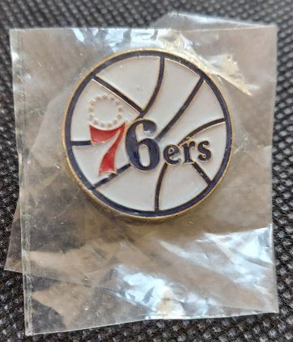 NBA Philadelphia 76ers Sixers Small Round Pin New… - image 2