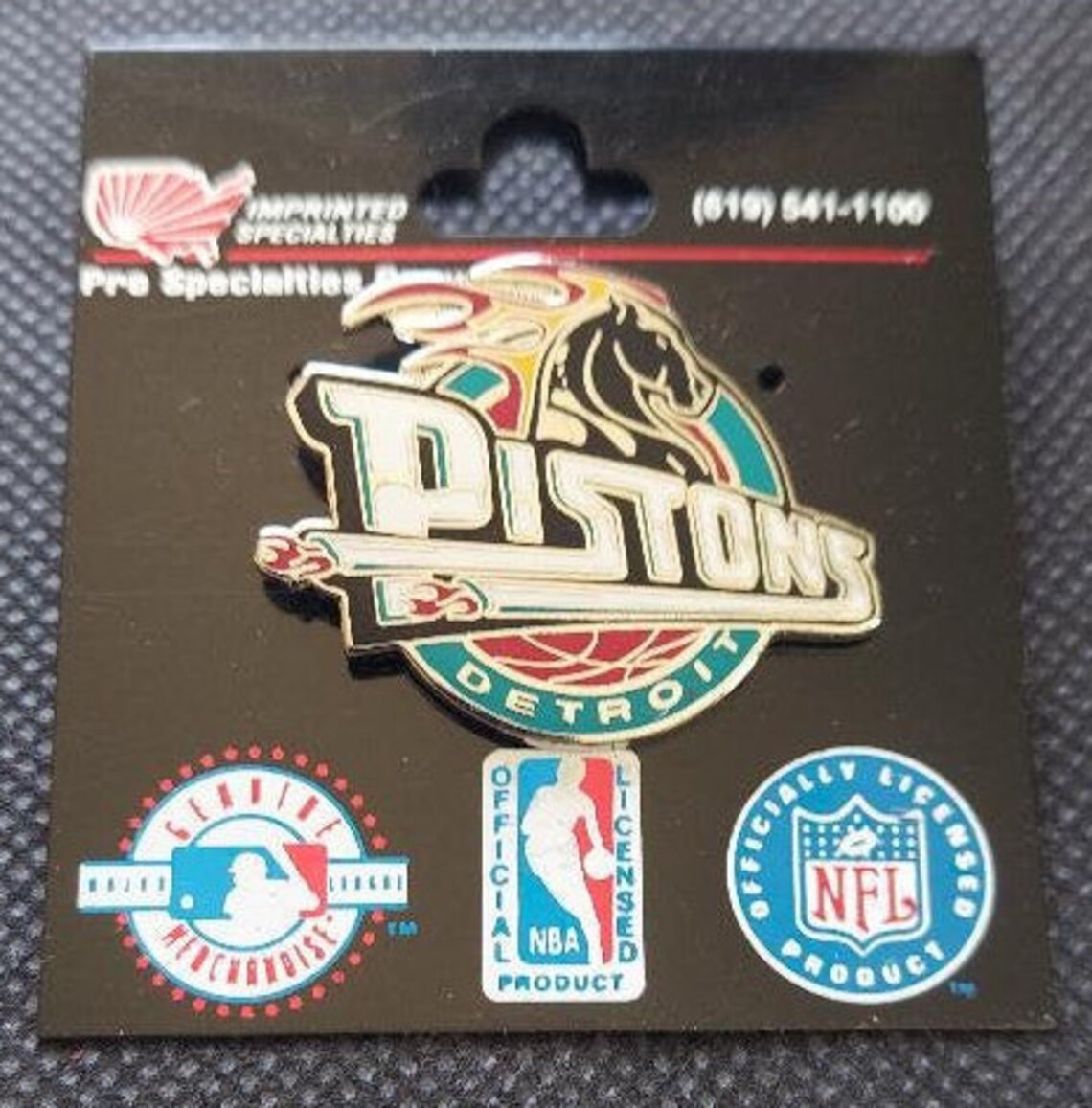 Pro Specialties Group Detroit Pistons Keychain 3d Basketball