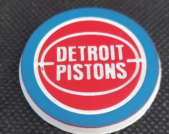 NBA Detroit Pistons Round Refrigerator Rubber Magnet Basketball Vintage Excellent Condition!