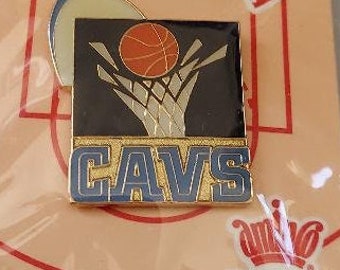 NBA Cleveland Cavaliers Logo Pin Sealed Aminco Basketball OOP Great Gift! CAVS