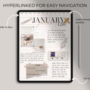 Op de afbeelding: Een digitale planner op een tabletscherm met een kalender voor 12 januari. De planner bevat een takenlijst, een dagboekvermelding en een muziekspeler. De tekst "HYPERLINKED FOR EASY NAVIGATION" staat bovenaan het scherm.