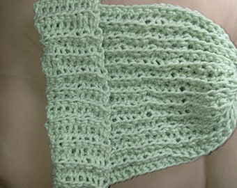 Czapki, szaliki damskie, męskie i dziecięce