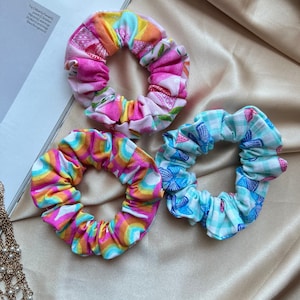 Handmade mini cotton scrunchies set of 3, butterflies scrunchies, gifts for her, kids scrunchies, mini cotton scrunchies