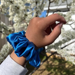 Large blue satin scrunchie | Handmade satin scrunchie | blue satin scrunchies | XL Jumbo large scrunchie