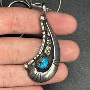A. Benally signierte Halskette mit Türkisanhänger aus Sterlingsilber, Southwestern Jewelry